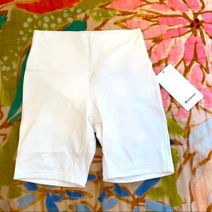 NWT Lululemon Align HR 8” Shorts - White